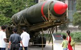 [ẢNH] Tên lửa hạt nhân DF-2 Trung Quốc từng rơi sau khi phóng, gây thiệt hại nghiêm trọng dưới mặt đất