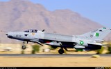 [ẢNH] MiG-21 Bison Ấn Độ khó có cửa thắng MiG-21 