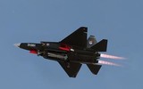 [ẢNH] Ấn Độ cấp tốc mua tiêm kích tàng hình F-35 để đối phó J-31 Pakistan?