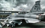 [ẢNH] Tiêm kích JF-17 Thunder Block 3 của Pakistan vượt trội cả Su-30MKI Ấn Độ