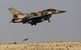 [ẢNH] Vật thể lạ nghi tên lửa bí mật của Israel bị bắn hạ sau trận không kích?