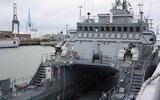 [ẢNH] Tàu đổ bộ tối tân của NATO hư hỏng nặng khi đang tập trận răn đe Nga