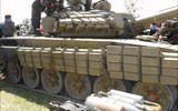 [ẢNH] Xe tăng Nga ào ạt tràn tới Bắc Hama, dấu hiệu sắp đánh lớn?