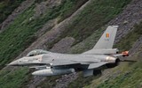 [ẢNH] Su-34 Nga vội rút lui sau khi bị F-16 Bỉ 