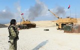 [ẢNH] Thổ Nhĩ Kỳ tấn công dữ dội Ras Al Ayn bất chấp lệnh ngừng bắn