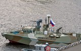 [ẢNH] Nga bất ngờ chuyển giao xuồng cao tốc Raptor tối tân cho Syria