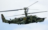 [ẢNH] Trực thăng vũ trang Nga truy đuổi máy bay không người lái Mỹ trên bầu trời Syria?