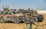 [ẢNH] Đoàn xe tuần tra của quân cảnh Nga tại Syria bị Mỹ đe dọa dùng vũ lực