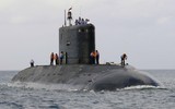 [ẢNH] Chưa khắc phục xong vụ cháy tàu sân bay, Nga lại tiếp tục bị chìm tàu ngầm