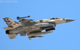 [ẢNH] Tiêm kích F-16 Israel bật tăng lực chạy trốn khi bị S-300 Syria 