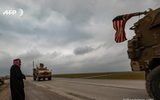 [ẢNH] Trực thăng ‘thợ săn đêm’ Mỹ uy hiếp nghiêm trọng quân cảnh Nga tại Syria
