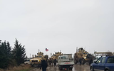 [ẢNH] Nga dùng xe tăng để mở đường nếu Mỹ tiếp tục chặn đoàn tuần tra?