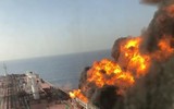 [ẢNH] 4 tàu Iran bị đốt cháy ngay trong cảng, diễn biến cực kỳ nguy hiểm?