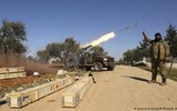 [ẢNH] Thổ Nhĩ Kỳ điều động số lượng khổng lồ binh sĩ và phương tiện áp sát Idlib