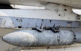 [ẢNH] Bom phản lực xuyên bê tông của Nga diệt mục tiêu với độ chính xác tuyệt đối