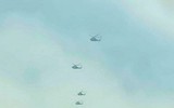 [ẢNH] Tàu sân bay Mistral của Ai Cập mang đầy trực thăng tấn công hiện đại tới Libya tham chiến