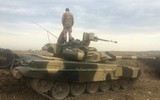 [ẢNH] Nga cung cấp lô xe tăng T-90 lớn nhất cho Syria, sẵn sàng tổng tấn công Idlib