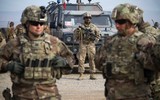 [ẢNH] Nghi Moskva tài trợ cho phiến quân, tướng về hưu Mỹ cảnh báo cứng rắn: ‘Nga nên chuẩn bị chiến tranh’