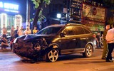 [ẢNH] Hiện trường ba vụ tai nạn giao thông liên tiếp ở Hà Nội trong đêm 22-4