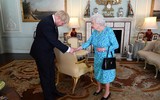 [ẢNH] Nhìn lại những hình ảnh đáng nhớ của Tân Thủ tướng Anh sau tuần làm việc đầu tiên