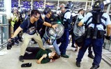 [ẢNH] Sân bay quốc tế Hồng Kông mở lại sau hai ngày thất thủ do biểu tình