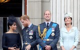 [ẢNH] Loạt ảnh cho thấy mối quan hệ giữa Hoàng tử William và Hoàng tử Harry thay đổi qua từng năm