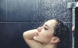 [ẢNH] Những nguy hiểm không ngờ từ việc tắm sai cách