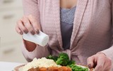 [ẢNH] Những sai lầm tai hại trong ăn uống gây nguy hiểm tới sức khỏe