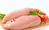 [ẢNH] Những sai lầm khi ăn thịt gà nhiều người mắc phải