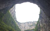 [ẢNH] Những hố sâu mang vẻ đẹp ấn tượng, hút khách nhất hành tinh