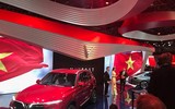 [ẢNH] Toàn cảnh lễ ra mắt xe Vinfast ấn tượng tại Paris Motor Show 2018
