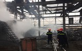Cháy lò luyện thép  2 người bị thương