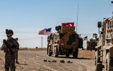 [Ảnh] Không còn gì sau khi Mỹ đặt bom tự phá hủy căn cứ ở Bắc Syria