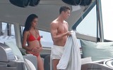[Ảnh] Ronaldo và bồ xinh phơi mình hưởng gió biển trên du thuyền siêu sang
