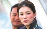 [Ảnh] Nữ trưởng đoàn Wongopasi đẹp dịu dàng trong ngày chia tay bóng đá Thái Lan