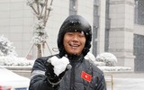 [ẢNH] Cầu thủ U23 Việt Nam làm gì trong lúc tuyết rơi dày đặc?