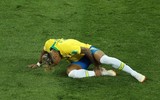 [ẢNH] Neymar khổ sở, quằn quại trước những 