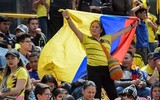 [ẢNH] Bị loại khỏi World Cup, tuyển Colombia vẫn được biển người chào đón trở về