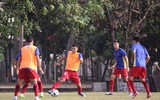 [ẢNH] Xuân Trường trở lại trong lần đầu tiên Việt Nam được tập trên một sân 
