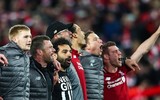 [ẢNH] Salah gây sốt khi mặc chiếc áo in thông điệp đặc biệt đến sân Anfield