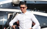 [ẢNH] Ronaldo sành điệu đi nhận giải, để rồi... ra về tay trắng