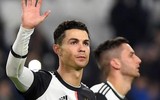 [ẢNH] Ronaldo bật cao như Iron Man, đánh đầu ghi bàn như thế nào?