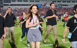 Bất ngờ với nhan sắc nữ tỉ phú 51 tuổi dẫn tuyển Thái Lan dự SEA Games 29