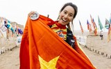 Cô gái châu Á đầu tiên chinh phục 4 sa mạc truyền cảm hứng cho nam sinh Hà Nội