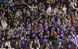 [ẢNH] Sân Hàng Đẫy sống lại không khí trận derby