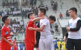 [ẢNH] Khoảnh khắc đẹp của tình bạn tại giải bóng đá học sinh Hà Nội