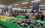 Đại siêu thị Mega Market Thăng Long trước giờ cách ly toàn xã hội trong 15 ngày