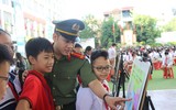 Học sinh Hà Nội hào hứng hưởng ứng Ngày pháp luật Việt Nam