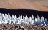 Kỳ thú cánh đồng tuyết trên sa mạc, nơi khô cằn nhất thế giới