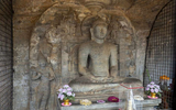 Kỳ quan quần thể Phật giáo tạc vào vách đá cổ xưa nhất thế giới